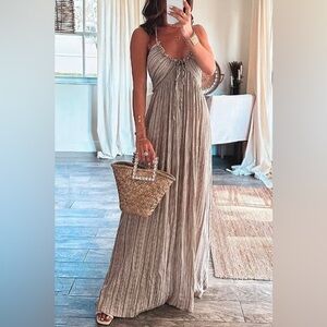 Halter Tie Knot Backless Ruched Swing Maxi
Vacation Dress